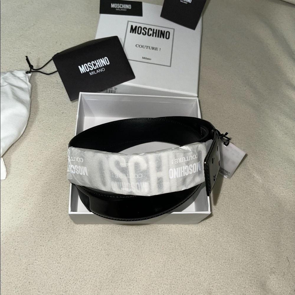 BRAND NEW MOSCHINO BELT